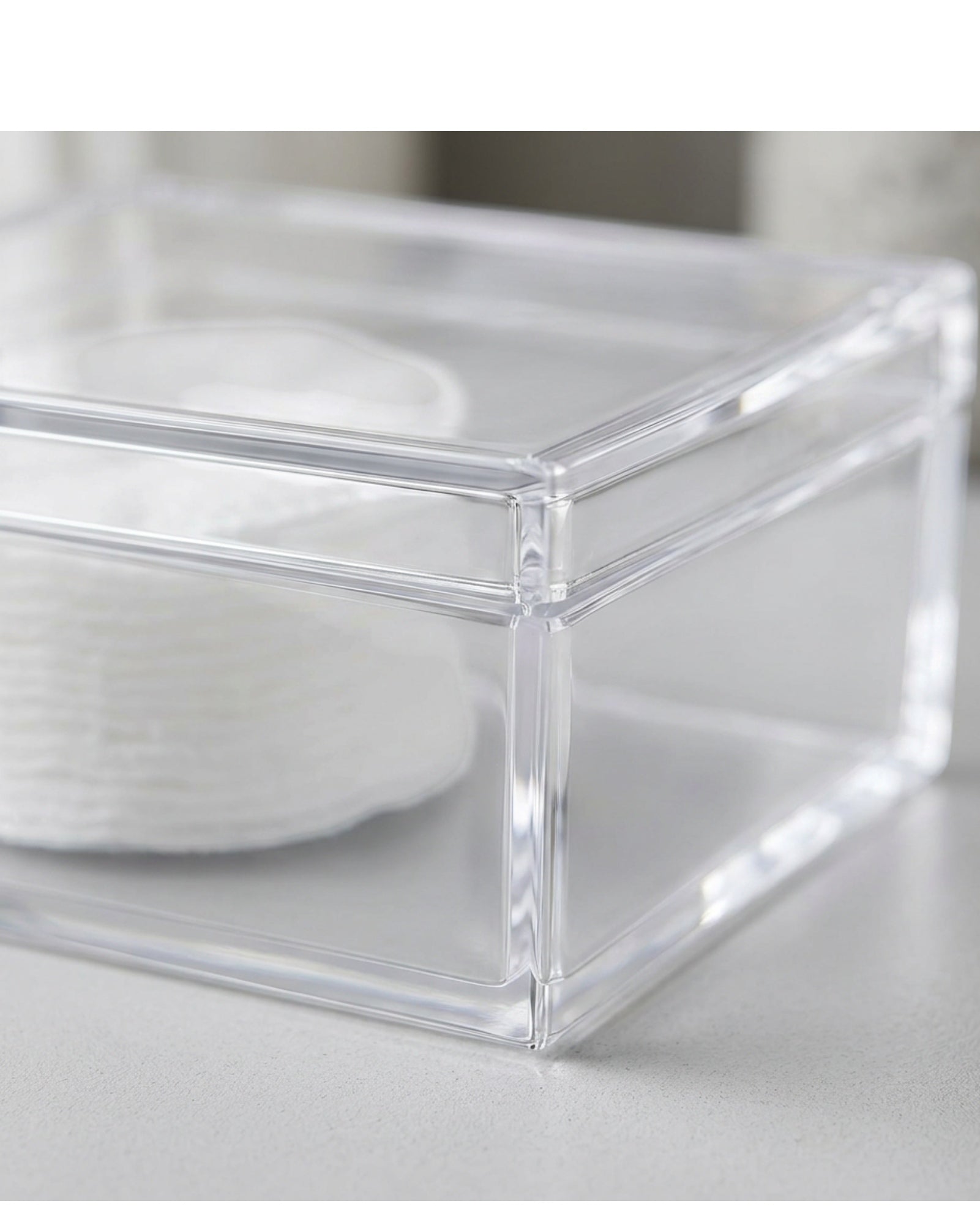Vndrk Clear Acrylic Cotton Pad Box Lift Lid