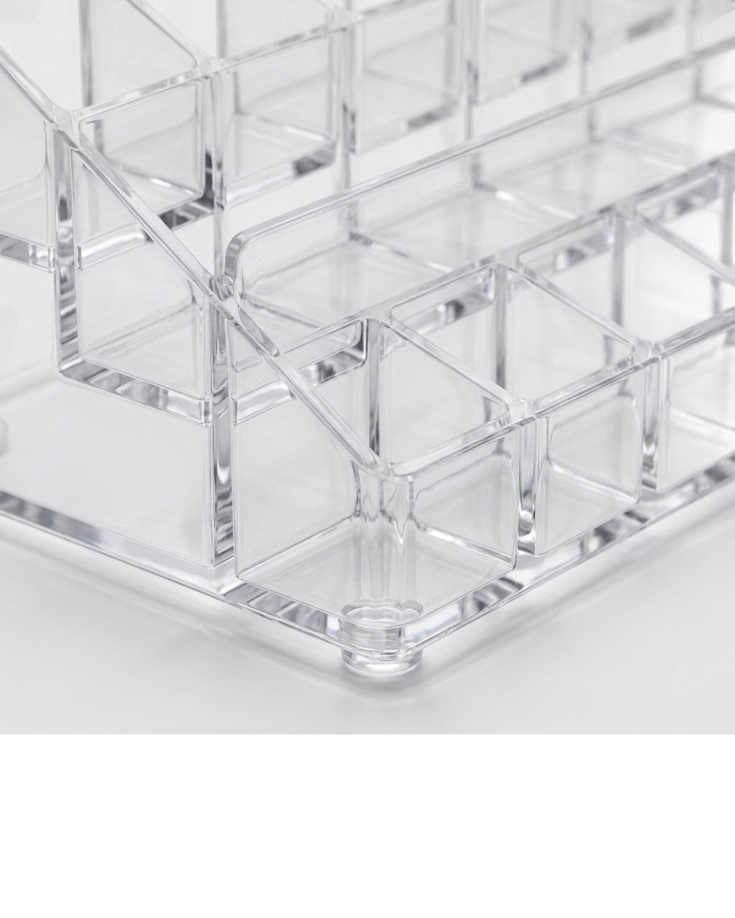 Vndrk Four Tier 24 Slot Acrylic Lipstick Organizer Clear - Detail view