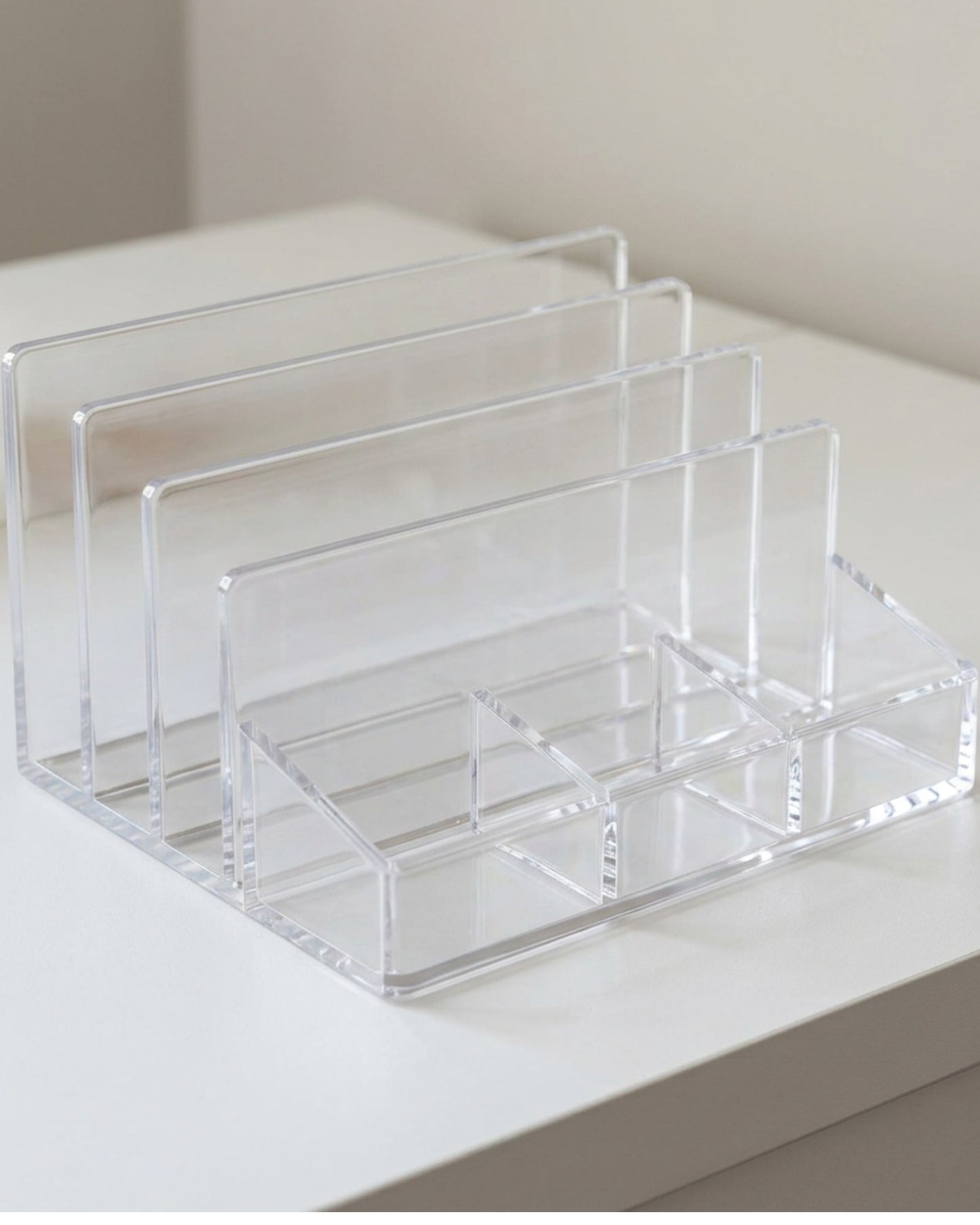 Vndrk Stepped Palette File Acrylic Organizer Front Tray Clear - Lifestyle view